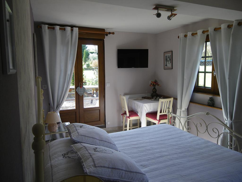 La Griotte & Spa&Piscine Pennedepie Bagian luar foto